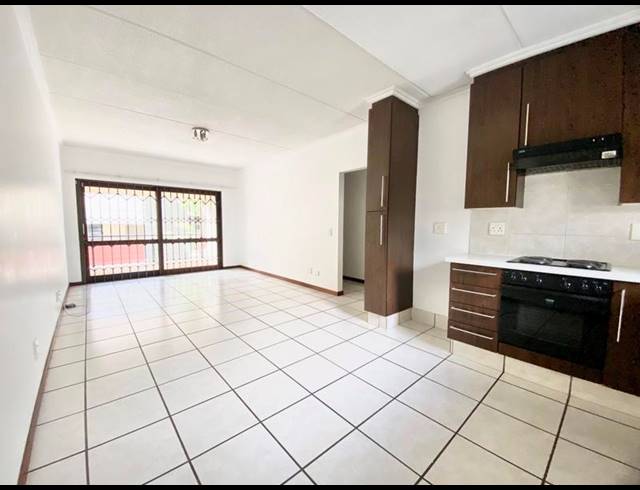 2 BEDROOM APARTMENT FOR SALE IN LONEHILL